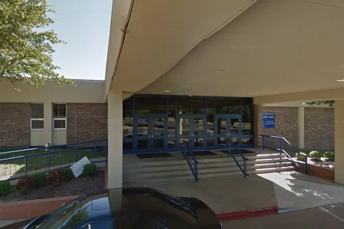 Lindale Junior High School
