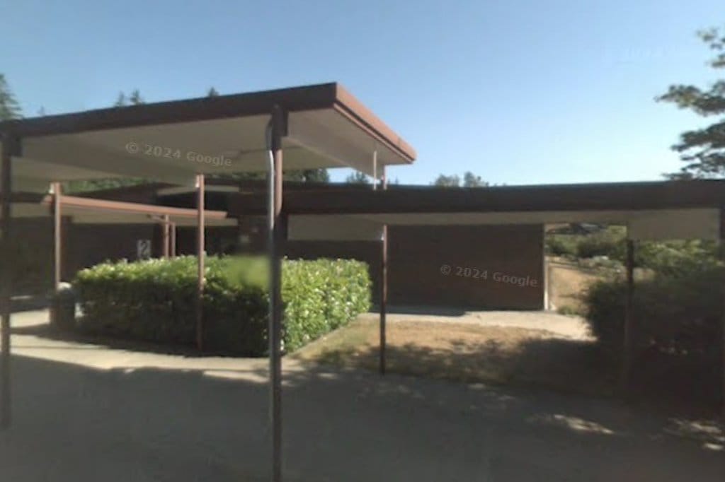 Madrona Nongraded School