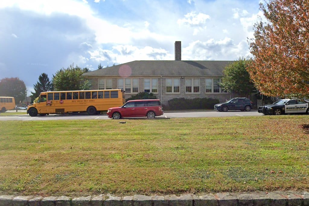 Davidson River School