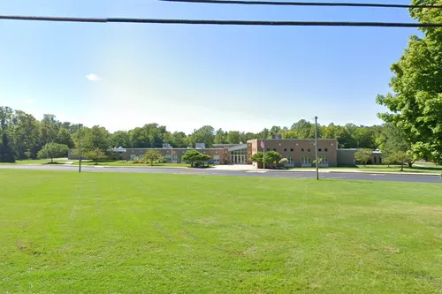 Robert C Lindsey Elementary School