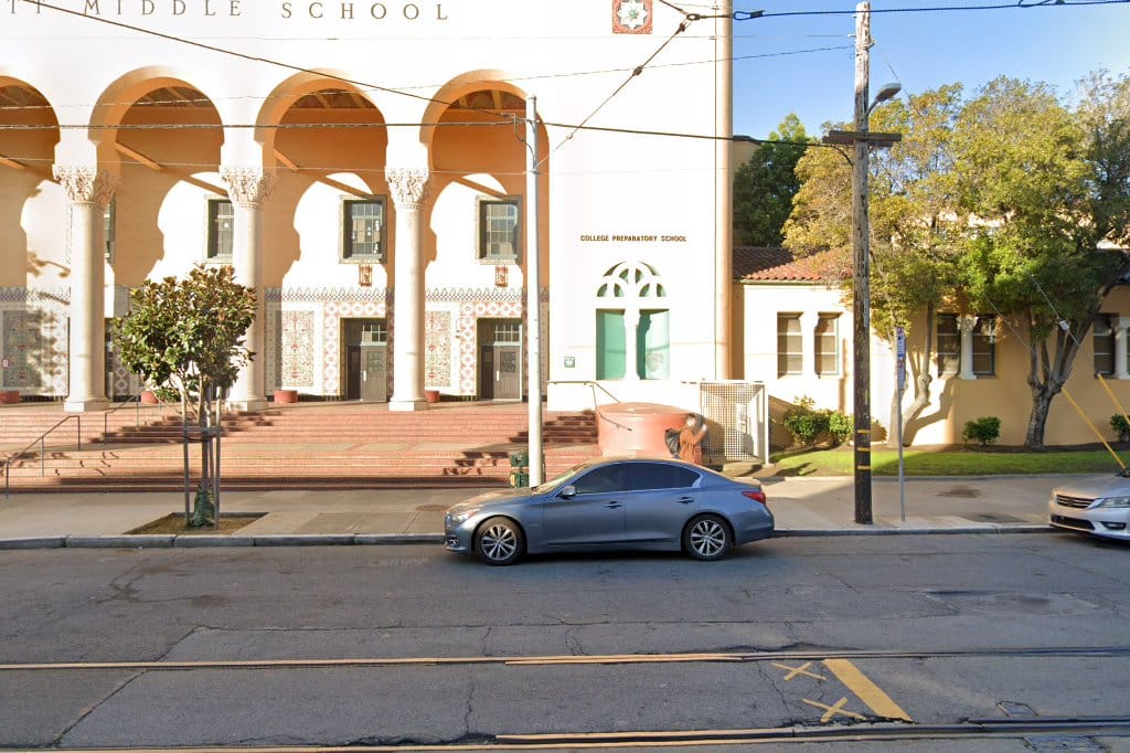 Everett Middle School