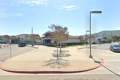 Twin Oaks Elementary School