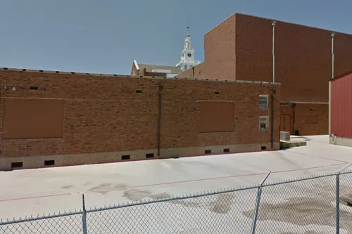 Performing Arts School Of Technology