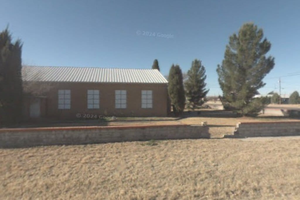 Grandfalls-Royalty School