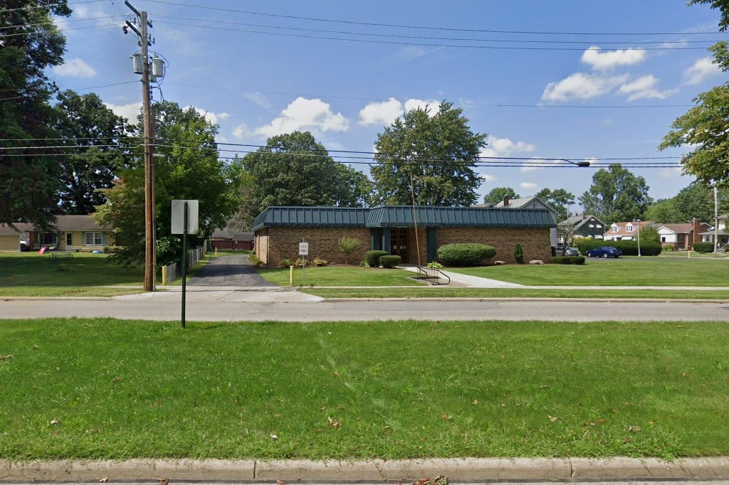 Brownlee Woods Library