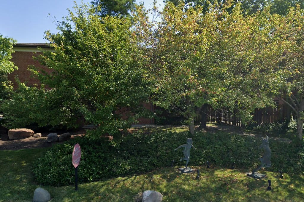 Country Hills East Montessori