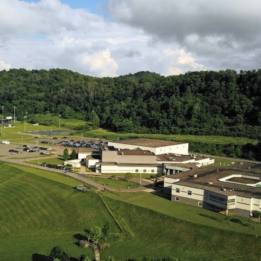 Robert C Byrd High School