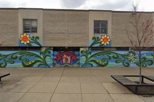 Moffet John School