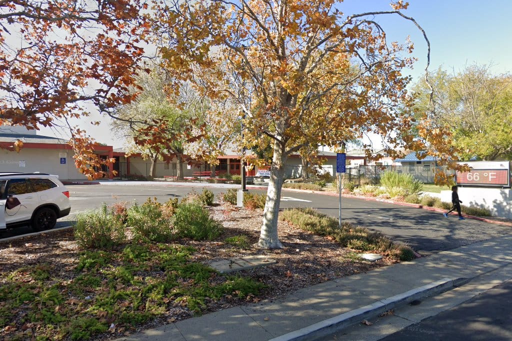 KI Jones Elementary School