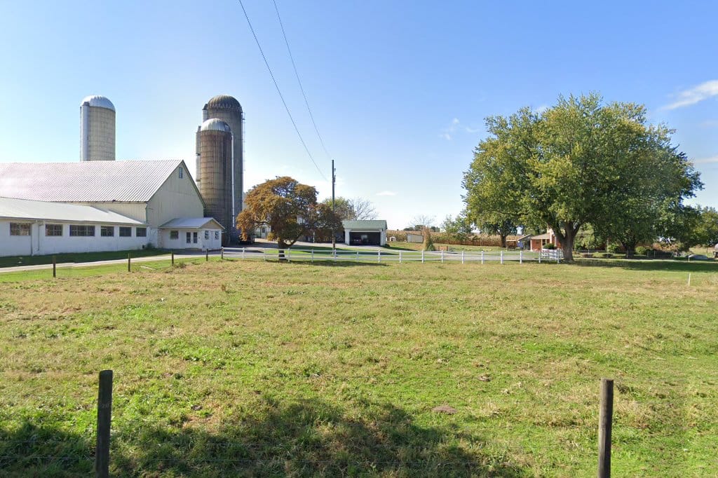 Groffdale School