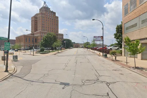 Life Skills Center Of Akron