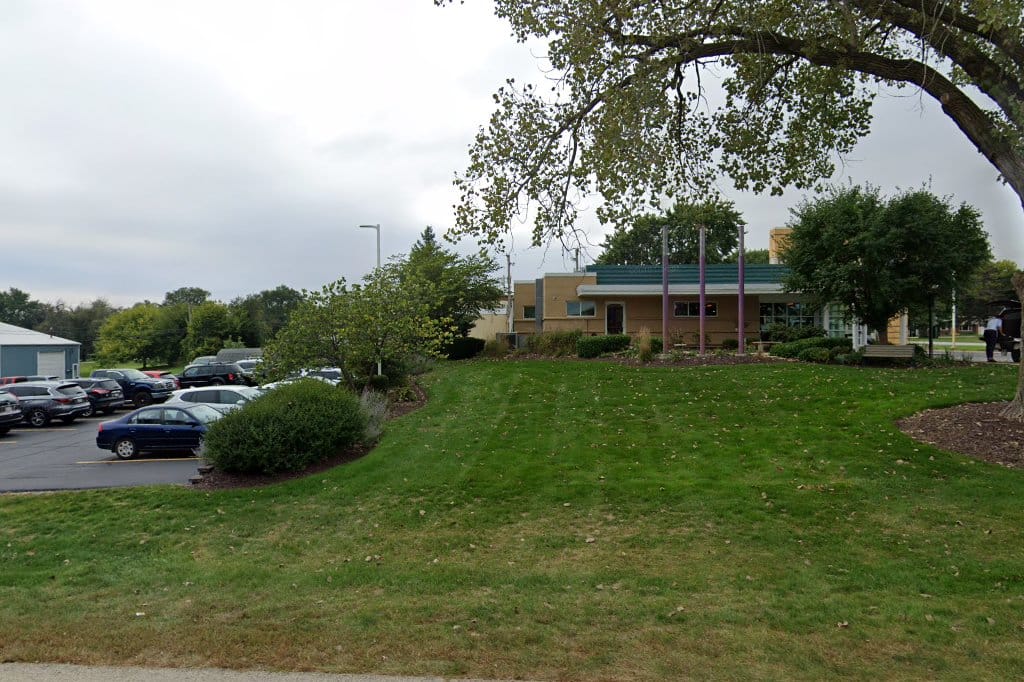 River Heights Veterinary Hospital