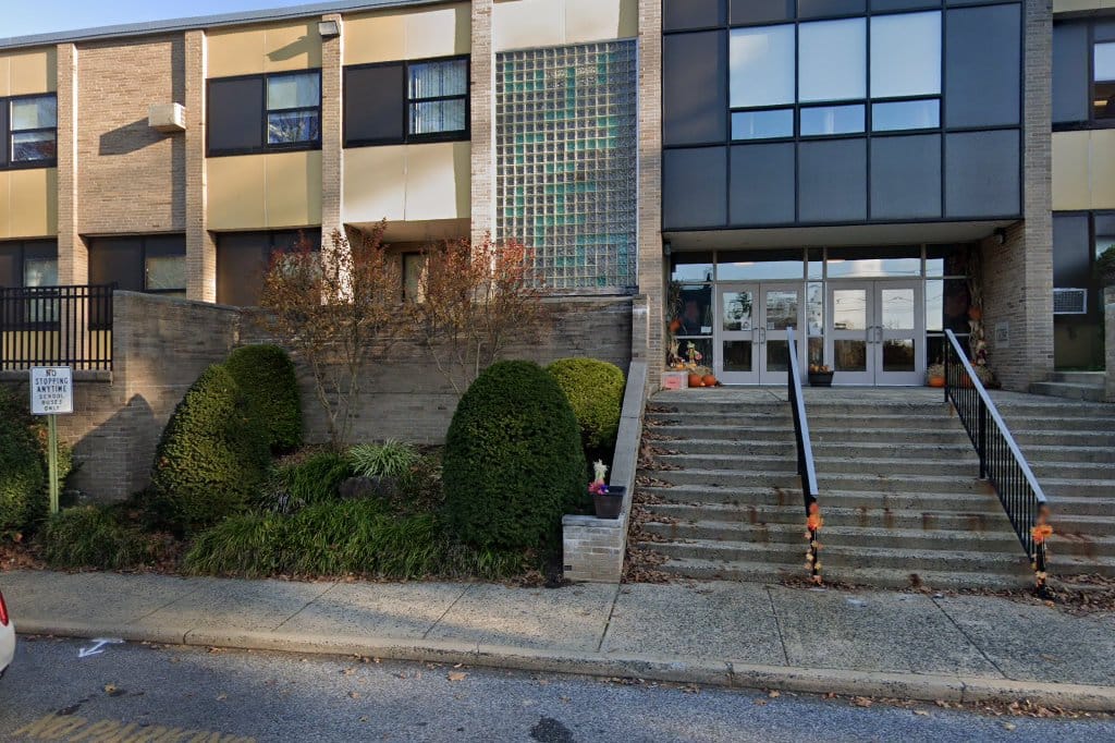 Lakeview Elementary School