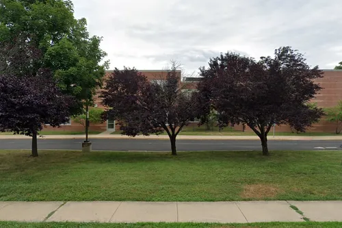 Roslyn School