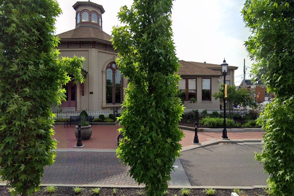 Lane Public Library