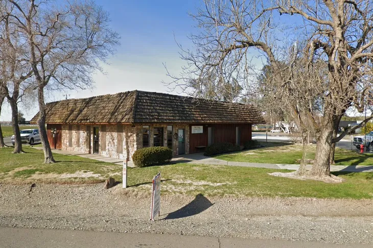 Mid-Valley Veterinary Hospital