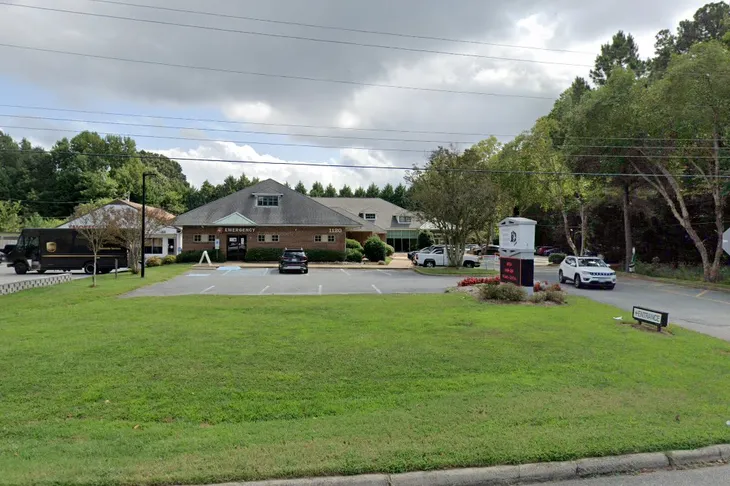 Peninsula Emergency Veterinary Clinic