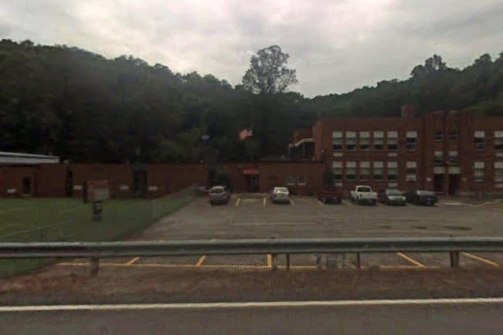 East Lynn Elementary School