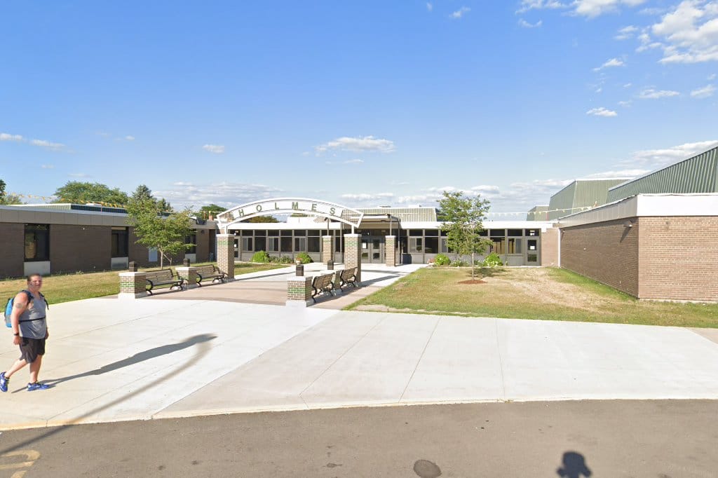 Holmes Middle School