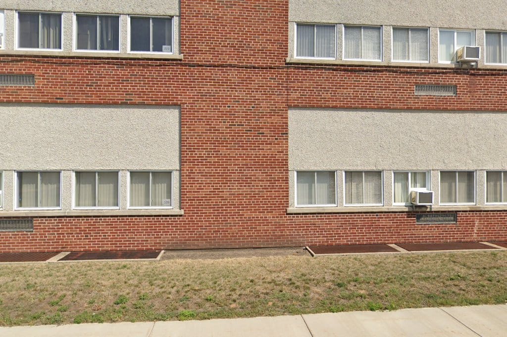 St Stanislaus School