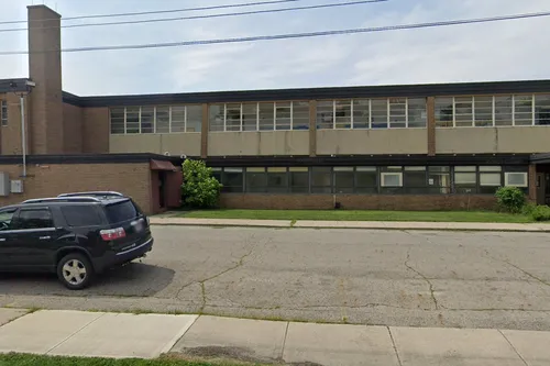 Duxberry Park Alternative Elementary School