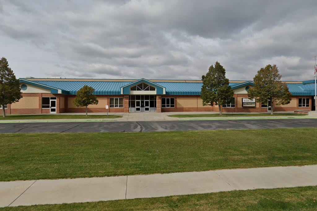 Spanish Oaks School