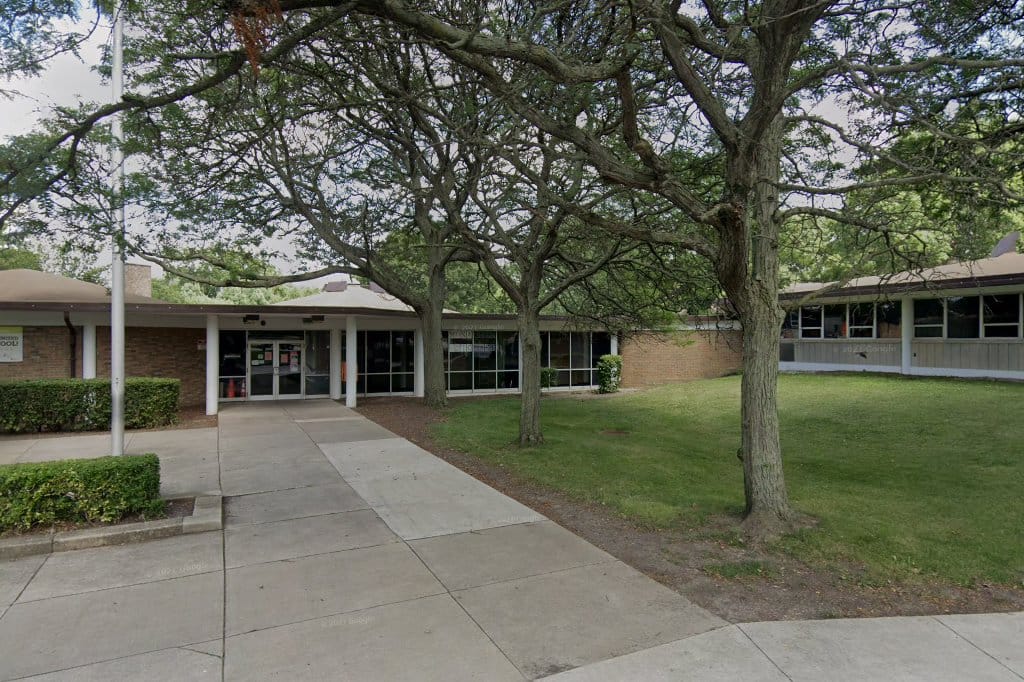 Douglas Macarthur Elementary School