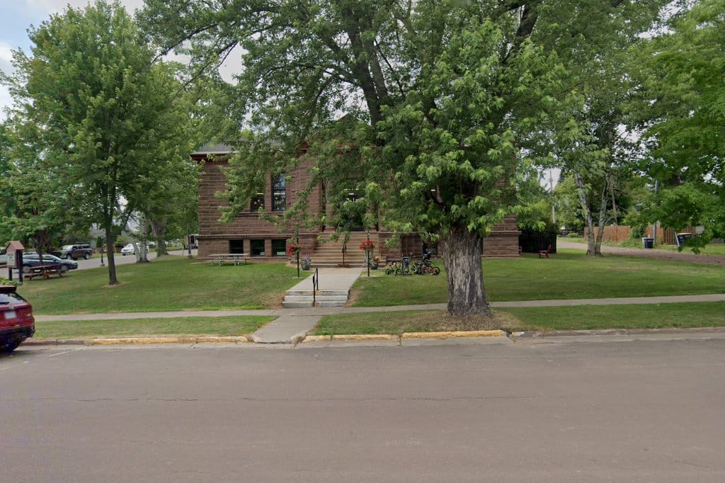 Washburn Public Library