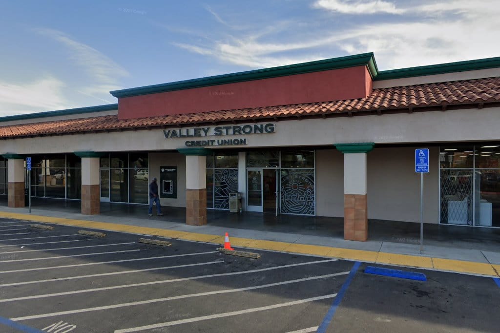 Delano Career Services Center