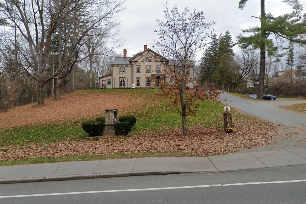 Saint Johnsbury DMV Mobile Location