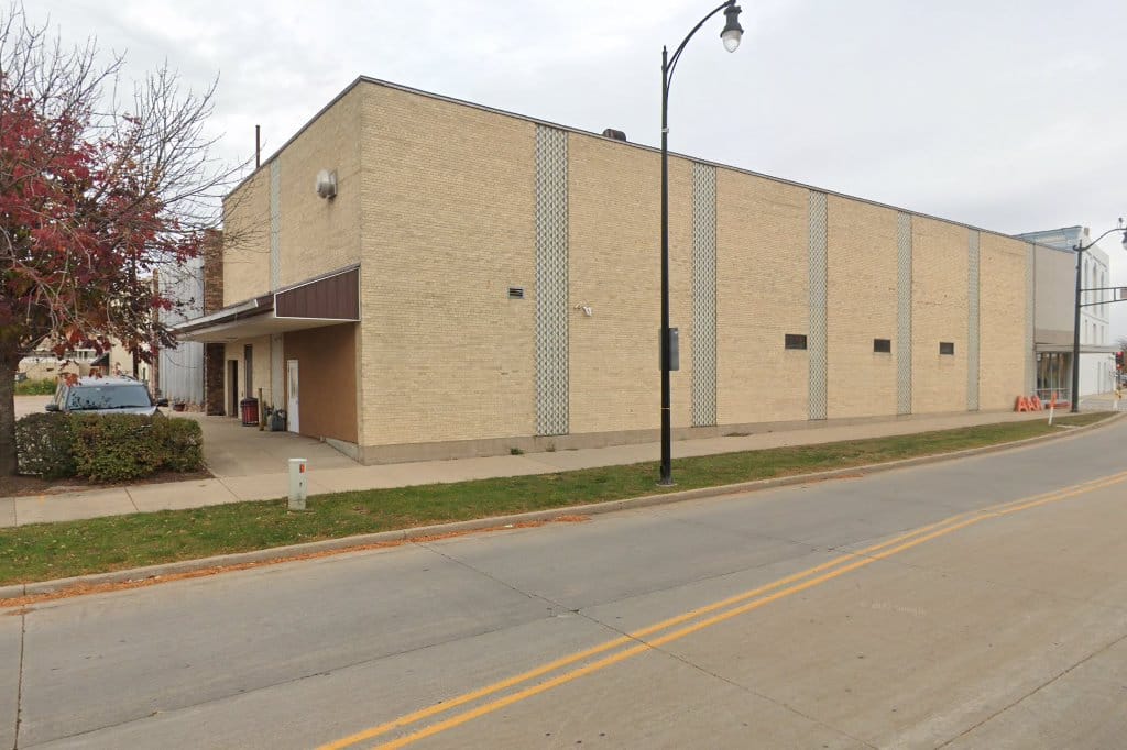 First Class Cosmetology School