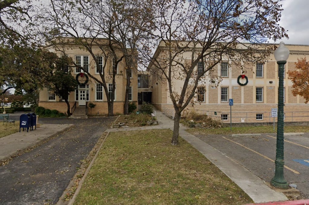Kendall District Court