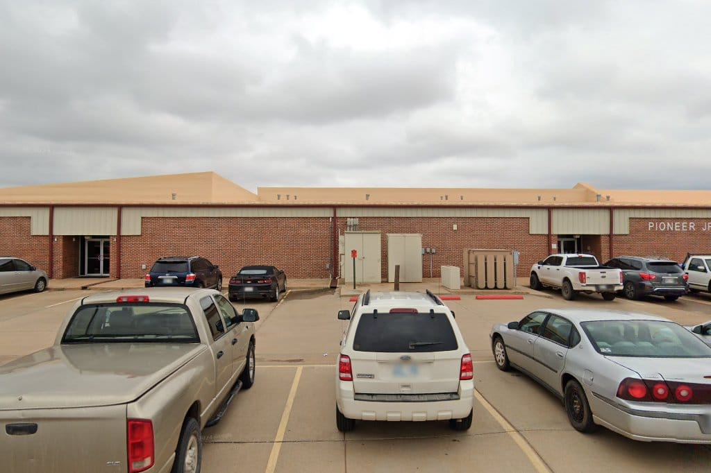 Pioneer-Pleasantvale High School