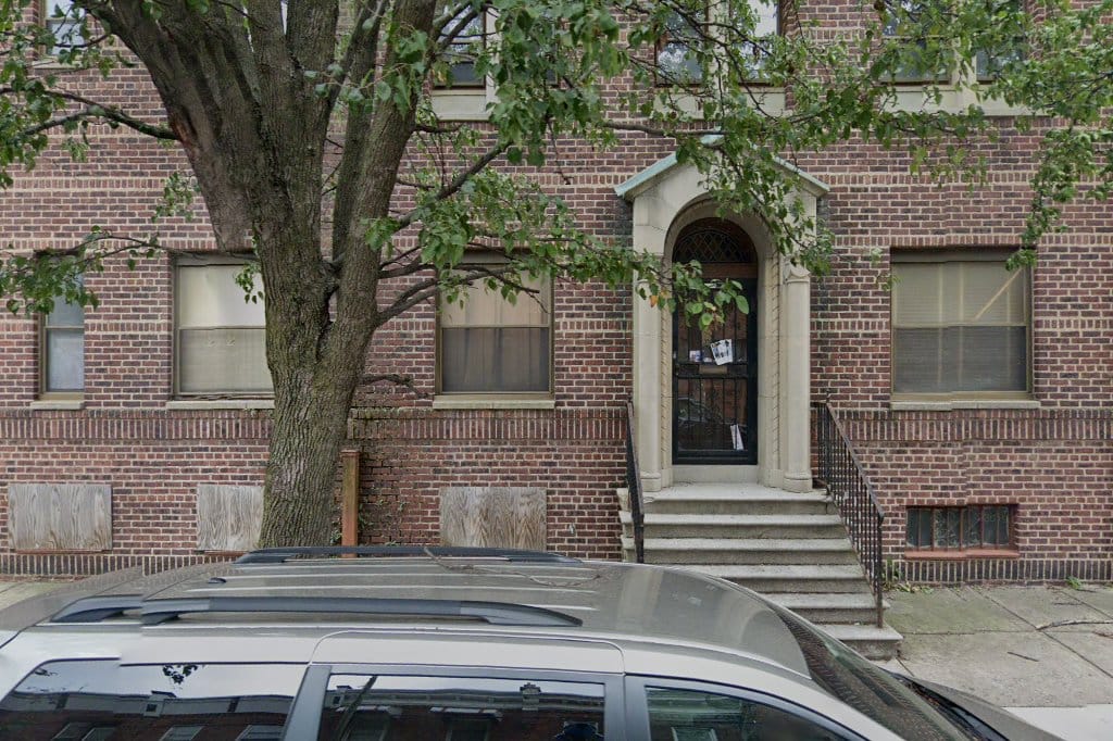 McDaniel Delaplaine School