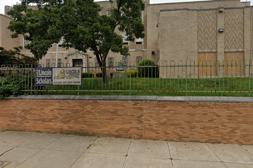 Pittsburgh Lincoln K-5 School