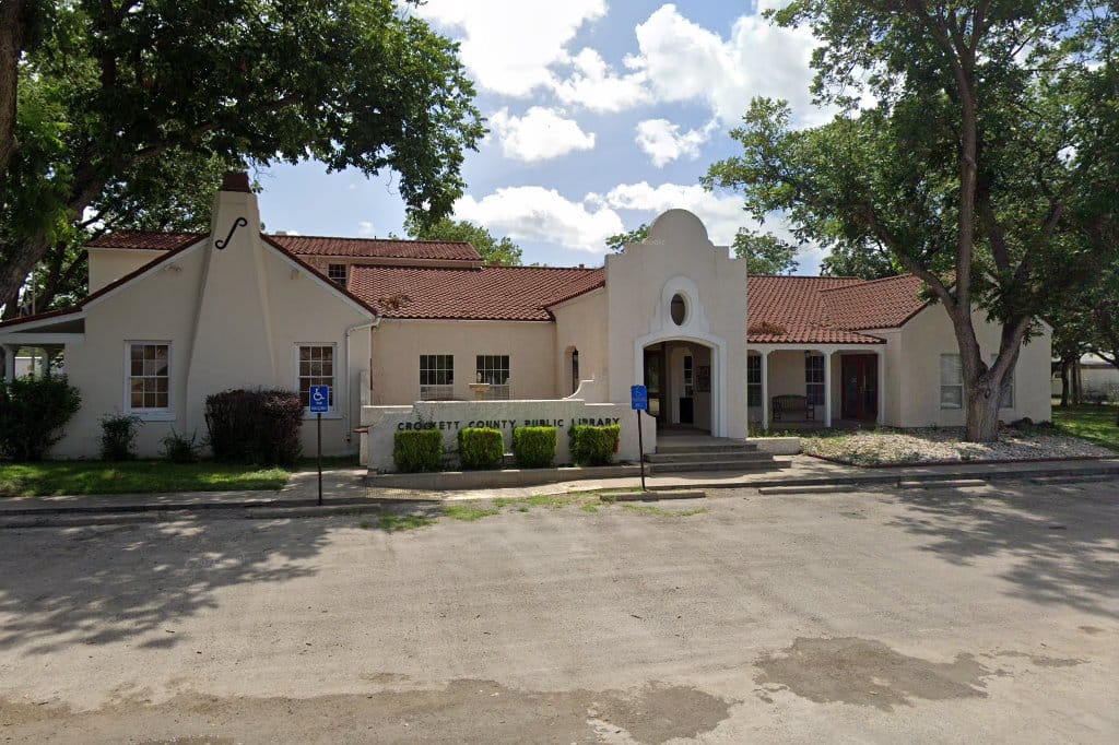 Crockett County Public Library