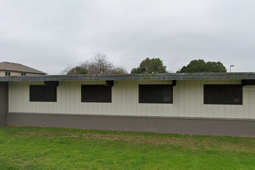 Manor Public Library