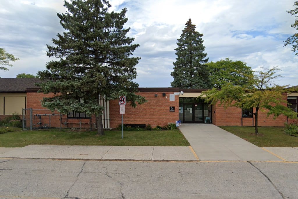 Pier Elementary School