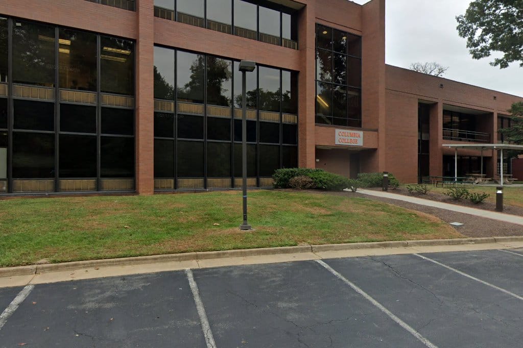 Everest College-McLean