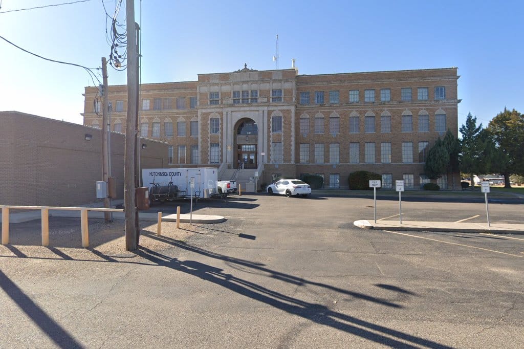 Hutchinson County Court