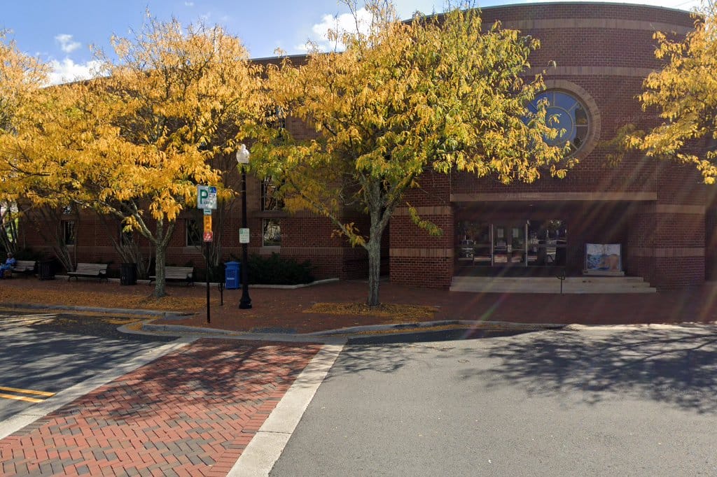 Herndon Fortnightly Library