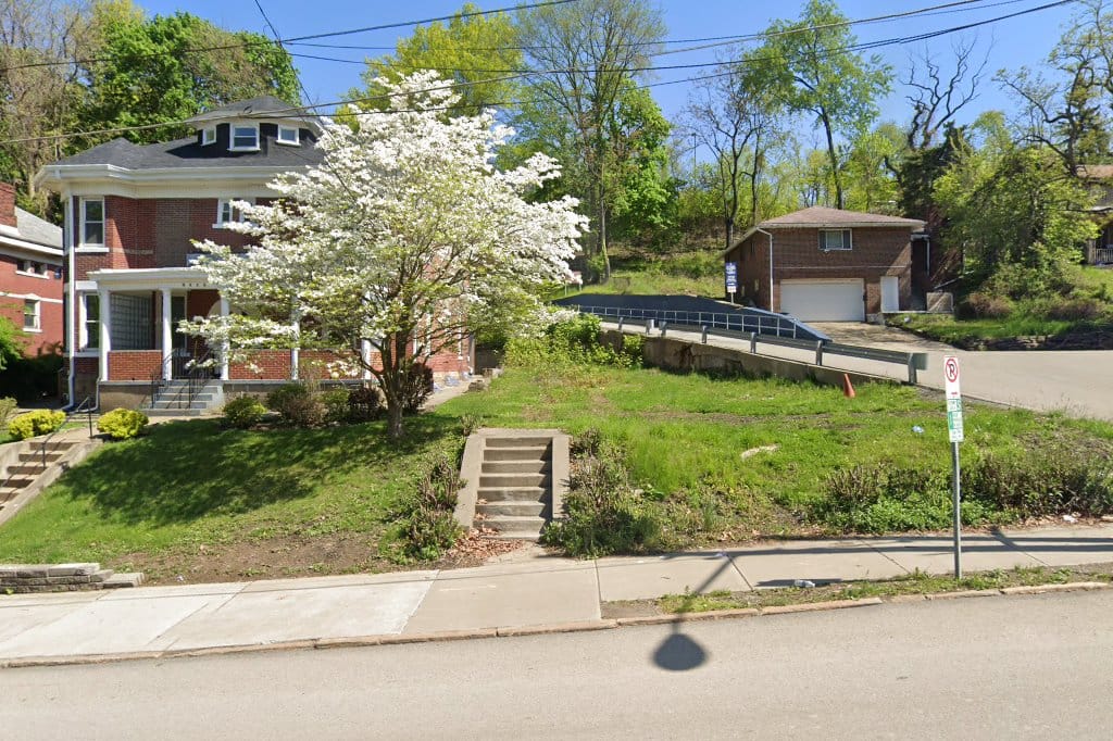Pittsburgh Milliones 6-12 School