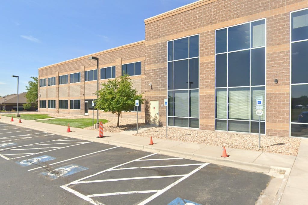 Everest College - Aurora