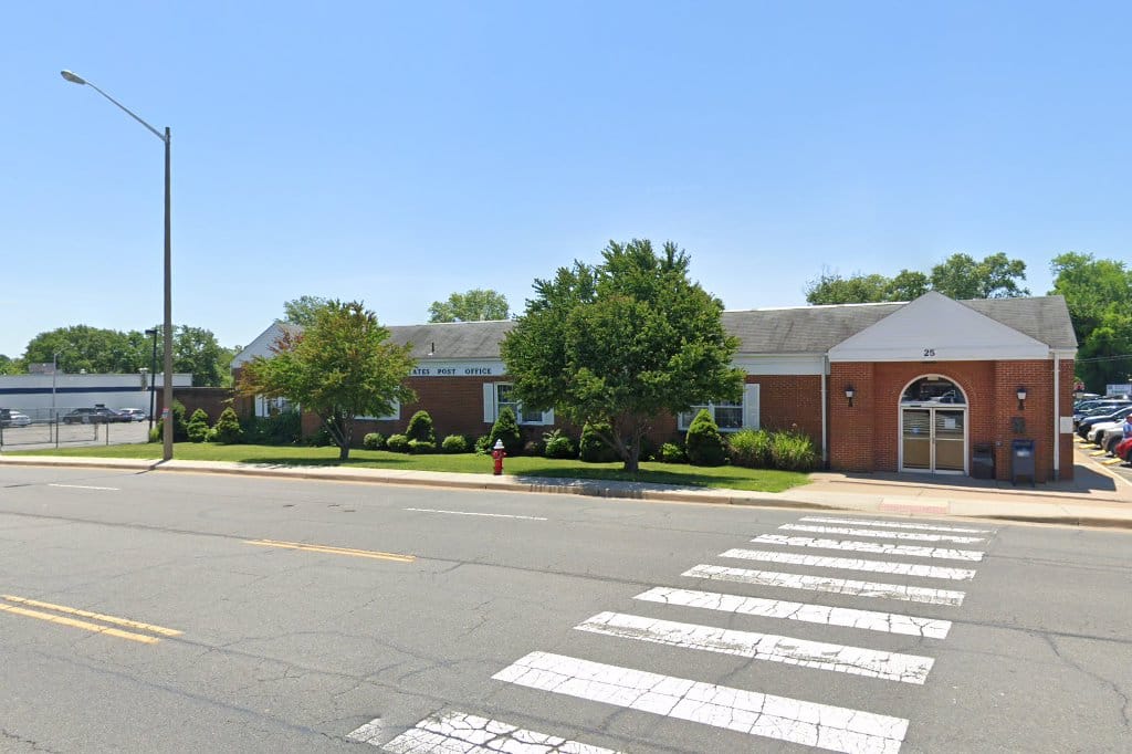 Leesburg Passport Office