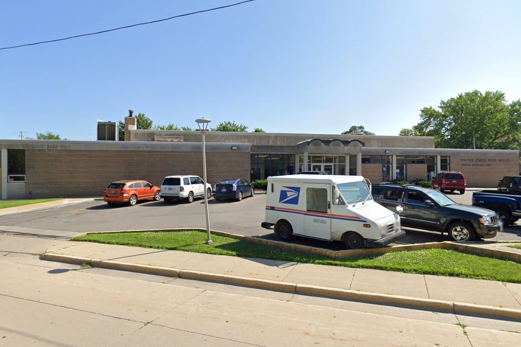 Neenah Passport Office