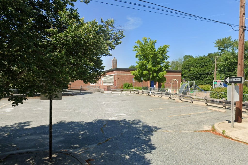 Oak Lawn School