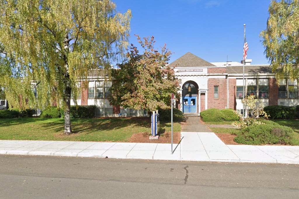 Sandy Grade School