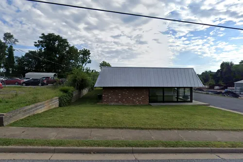 Valley Animal Hospital & Pet Hotel