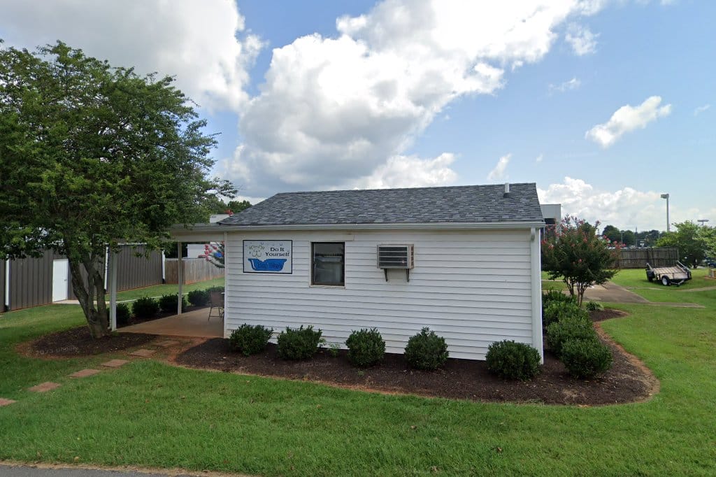 Lake Forest Animal Hospital