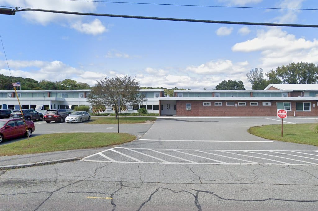 Lonsdale Elementary School